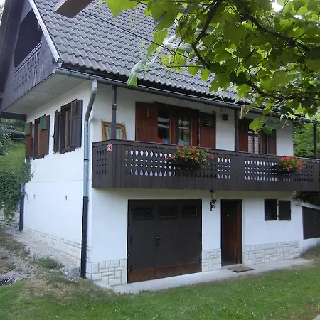 Pocitniska Hisa Nyaraló Bohinji-tó