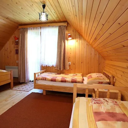 Nyaraló Pocitniska Hisa Bohinji-tó